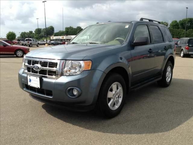 2011 Ford Escape ESi