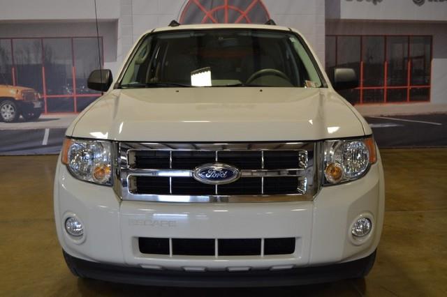 2011 Ford Escape ESi