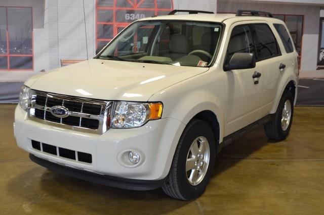 2011 Ford Escape ESi