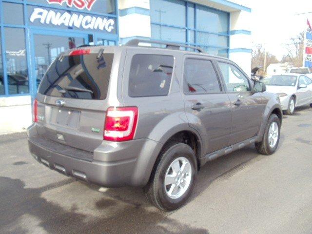 2011 Ford Escape ESi