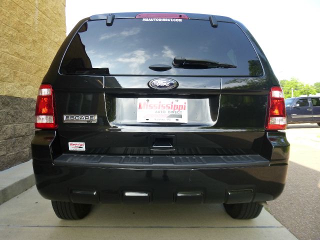 2011 Ford Escape 31 FOOT