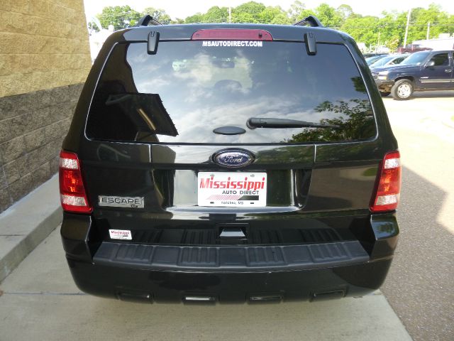 2011 Ford Escape 31 FOOT