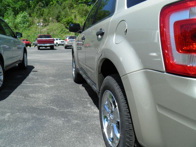 2011 Ford Escape SL 4x4 Regular Cab