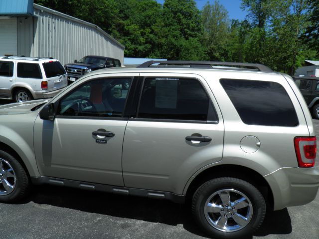 2011 Ford Escape SL 4x4 Regular Cab