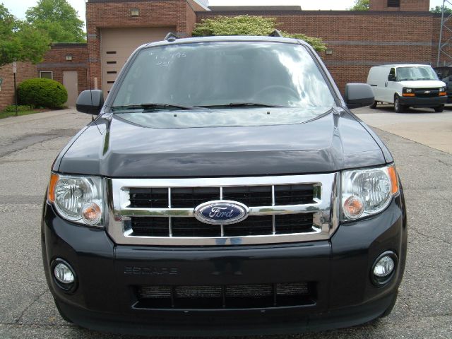 2011 Ford Escape ESi