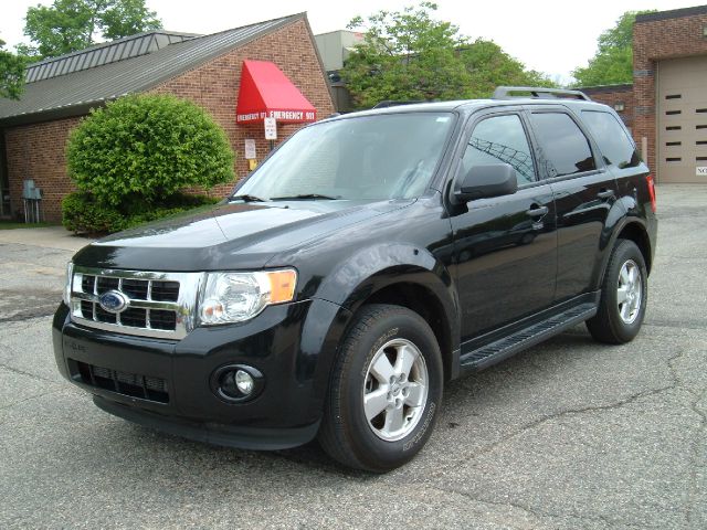 2011 Ford Escape ESi