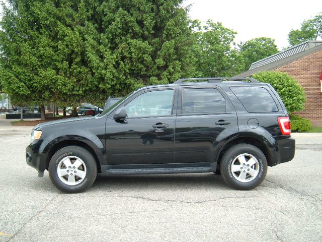 2011 Ford Escape ESi