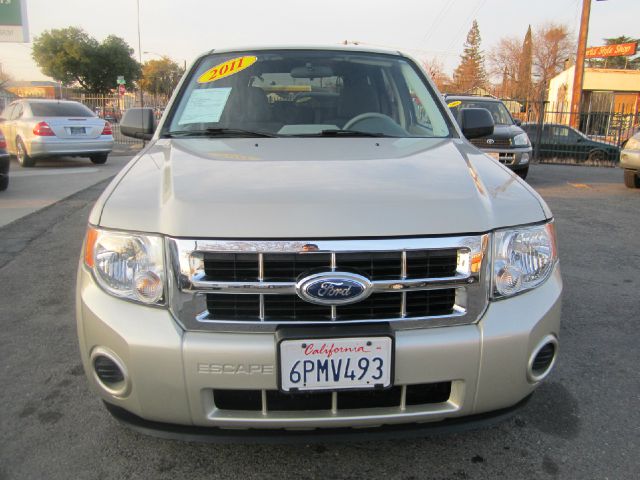 2011 Ford Escape XLS