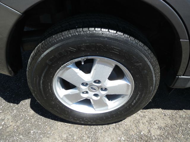 2011 Ford Escape 4DR 4WD BASE AT