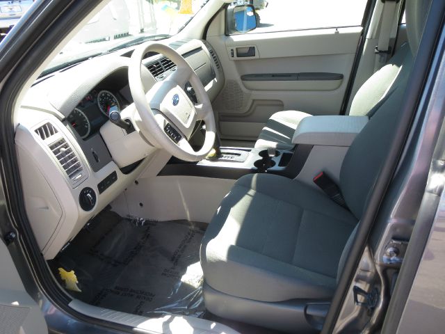 2011 Ford Escape 4DR 4WD BASE AT