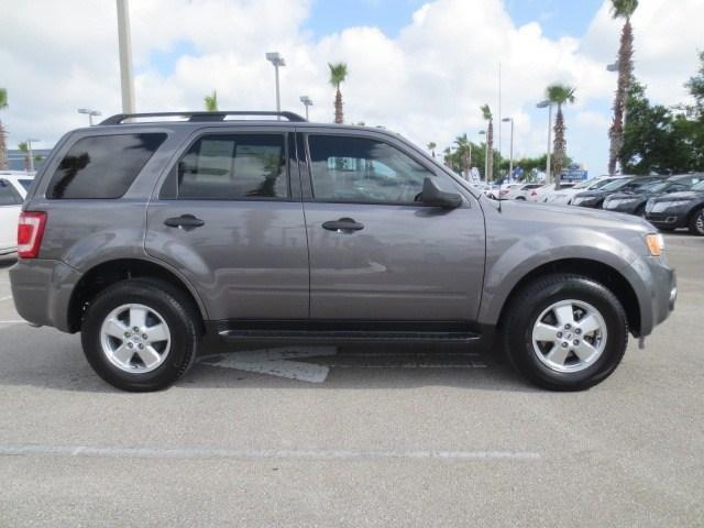 2011 Ford Escape ESi