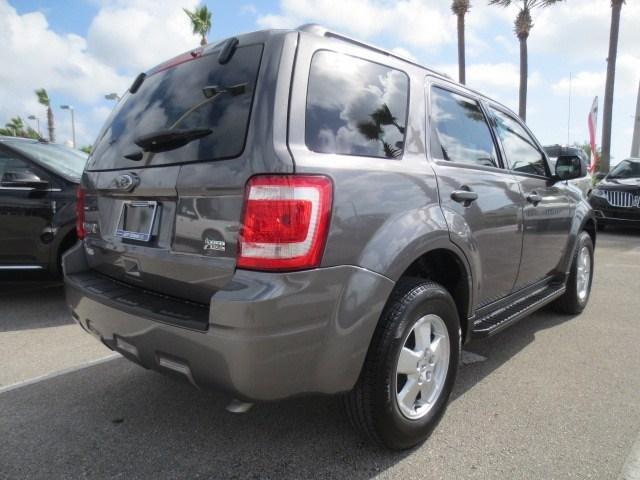 2011 Ford Escape ESi