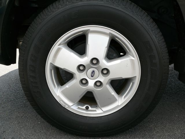 2011 Ford Escape 4DR 4WD BASE AT