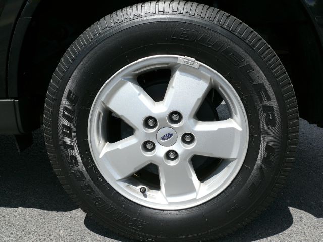 2011 Ford Escape 4DR 4WD BASE AT