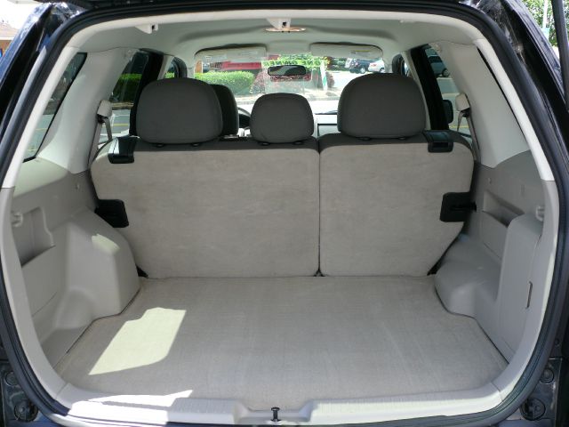 2011 Ford Escape 4DR 4WD BASE AT