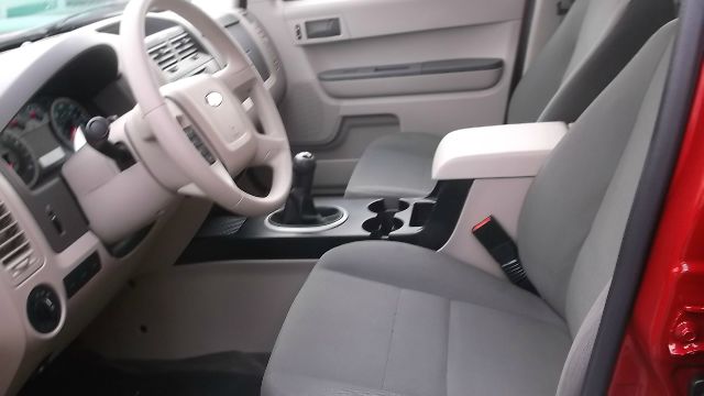 2011 Ford Escape 4DR 4WD BASE AT