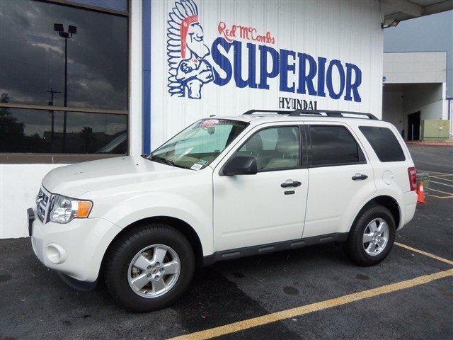 2011 Ford Escape ESi