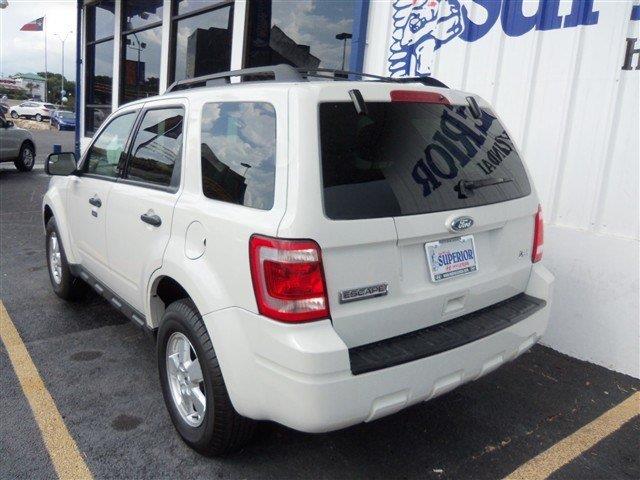 2011 Ford Escape ESi