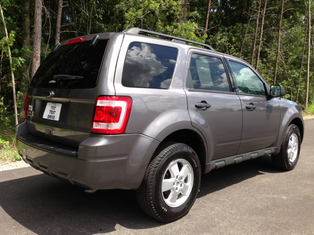 2011 Ford Escape 31 FOOT