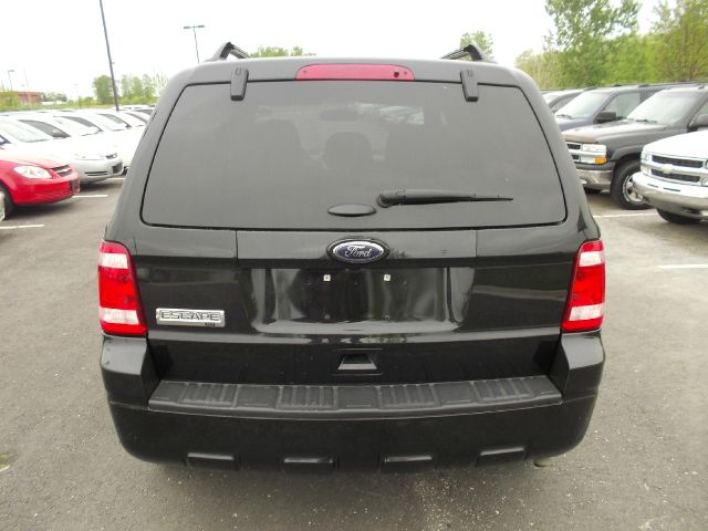 2011 Ford Escape ESi