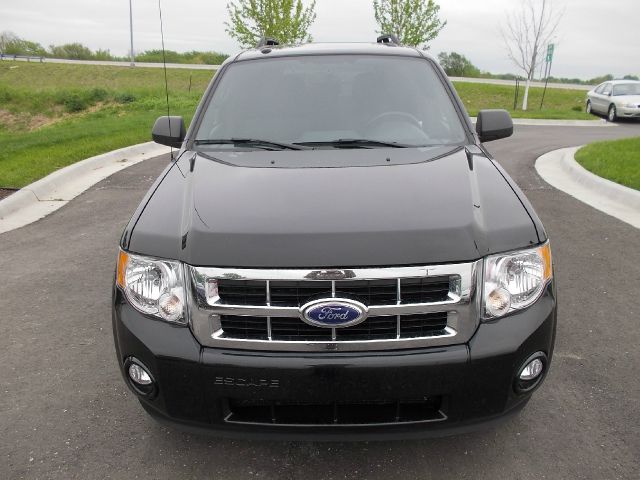 2011 Ford Escape ESi