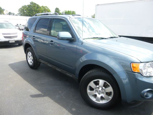 2012 Ford Escape LS Flex Fuel 4x4 This Is One Of Our Best Bargains