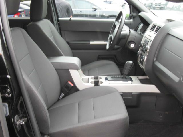 2012 Ford Escape 31 FOOT