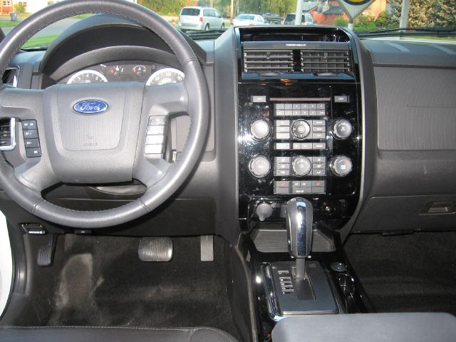 2012 Ford Escape SLT 25