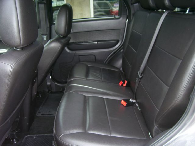 2012 Ford Escape 31 FOOT