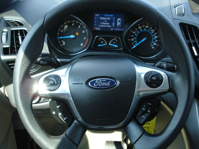 2013 Ford Escape SRT1