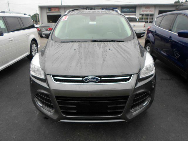 2014 Ford Escape Custom 2WD Sedan