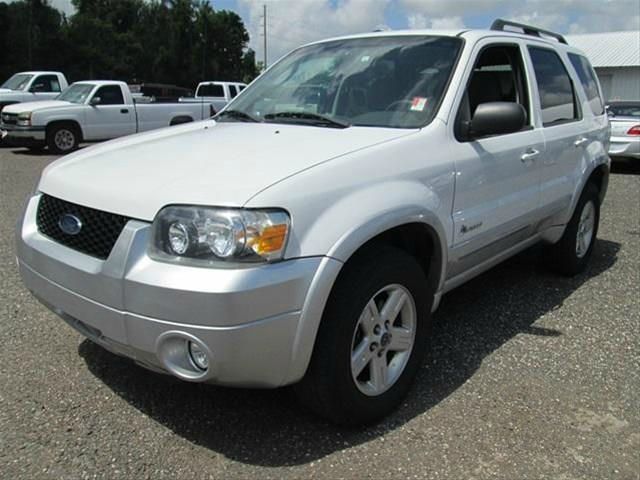 2005 Ford Escape Hybrid Ram 3500 Diesel 2-WD