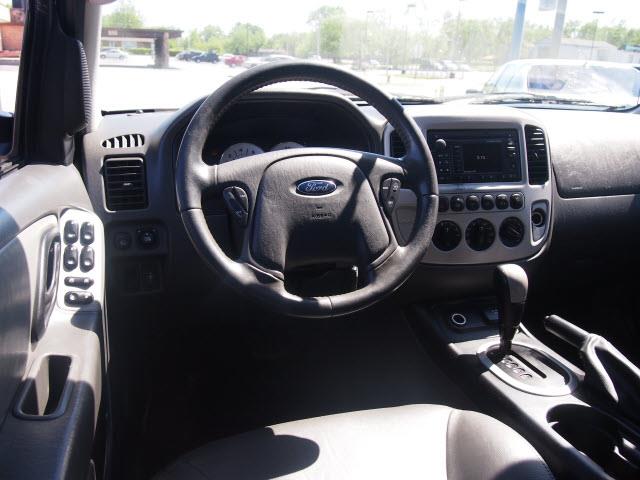 2007 Ford Escape Hybrid Unknown