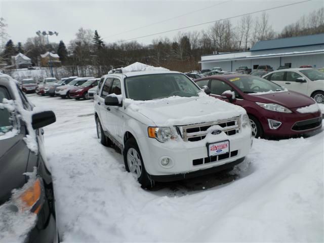 2008 Ford Escape Hybrid Ram 3500 Diesel 2-WD