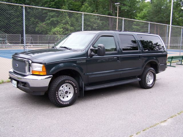 2000 Ford Excursion LT EXT 15