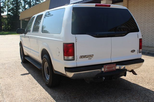 2000 Ford Excursion SL 4x4 Regular Cab