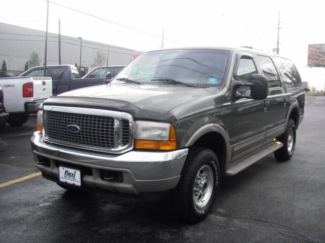 2000 Ford Excursion SLT 25