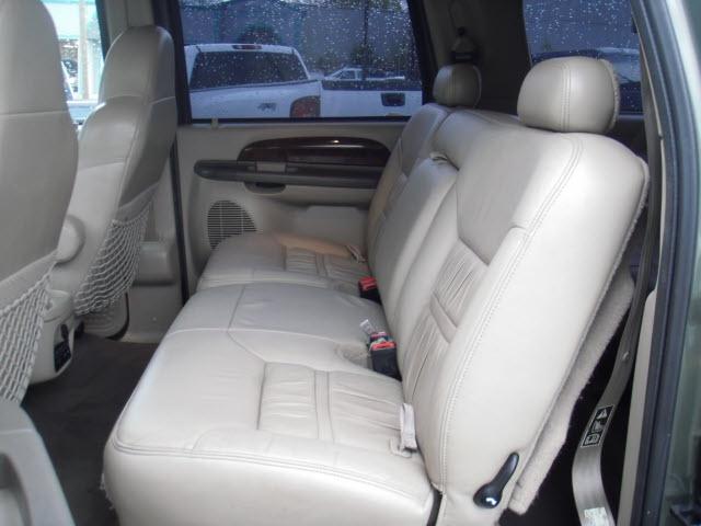 2000 Ford Excursion SLT 25