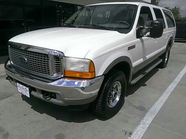 2000 Ford Excursion SLT 25