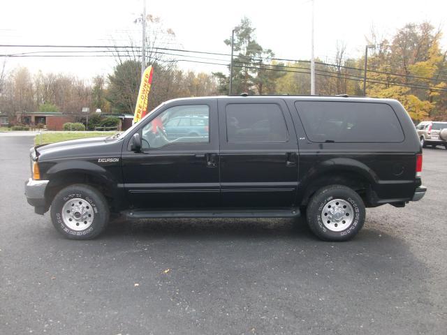 2000 Ford Excursion ESi