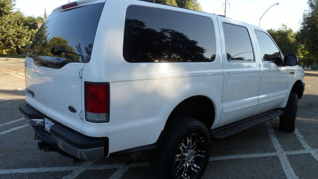 2000 Ford Excursion SL 4x4 Regular Cab