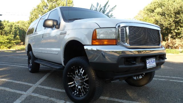 2000 Ford Excursion SL 4x4 Regular Cab