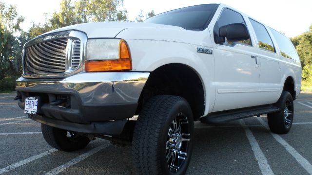 2000 Ford Excursion SL 4x4 Regular Cab