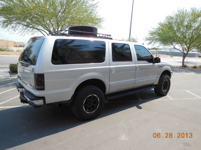 2000 Ford Excursion SL 4x4 Regular Cab