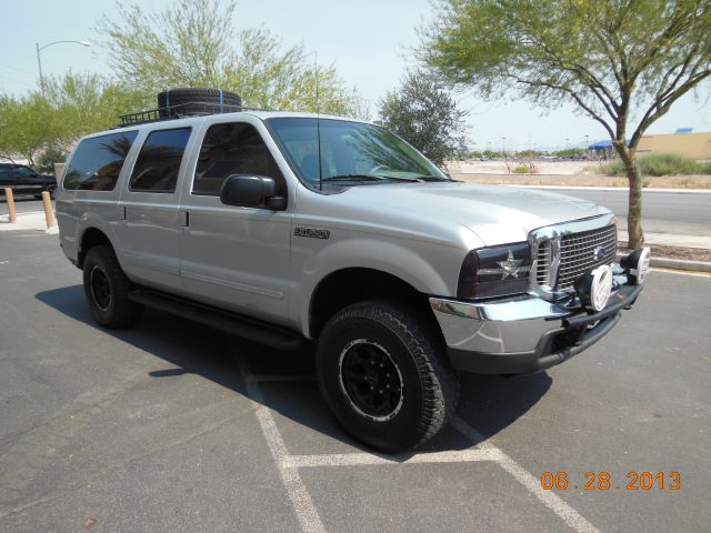 2000 Ford Excursion SL 4x4 Regular Cab