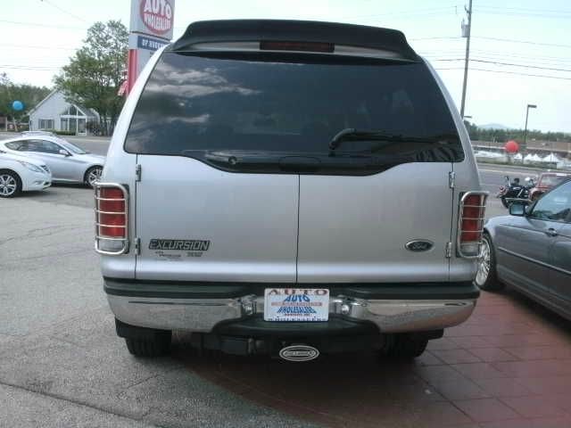 2000 Ford Excursion SL 4x4 Regular Cab