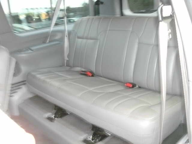 2000 Ford Excursion SL 4x4 Regular Cab