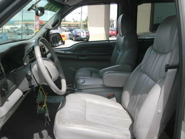 2000 Ford Excursion SL 4x4 Regular Cab