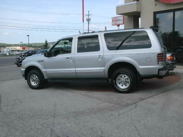 2000 Ford Excursion SL 4x4 Regular Cab