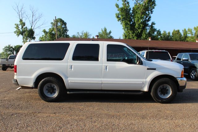 2000 Ford Excursion SL 4x4 Regular Cab